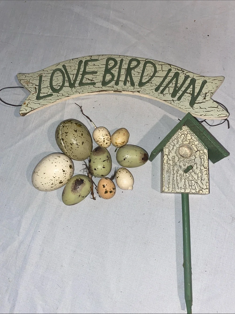 Love Bird Inn Sign & Decorative Birdhouse with Speckled Eggs